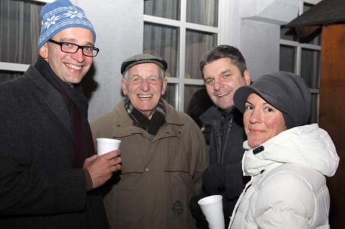 2011-11-25 - Neumarkter Adventmarkt - 1. Freitag (105)